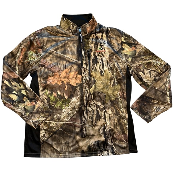 Mossy Oak camo 1/4 zip pullover. Camo & black size L - Picture 1 of 4